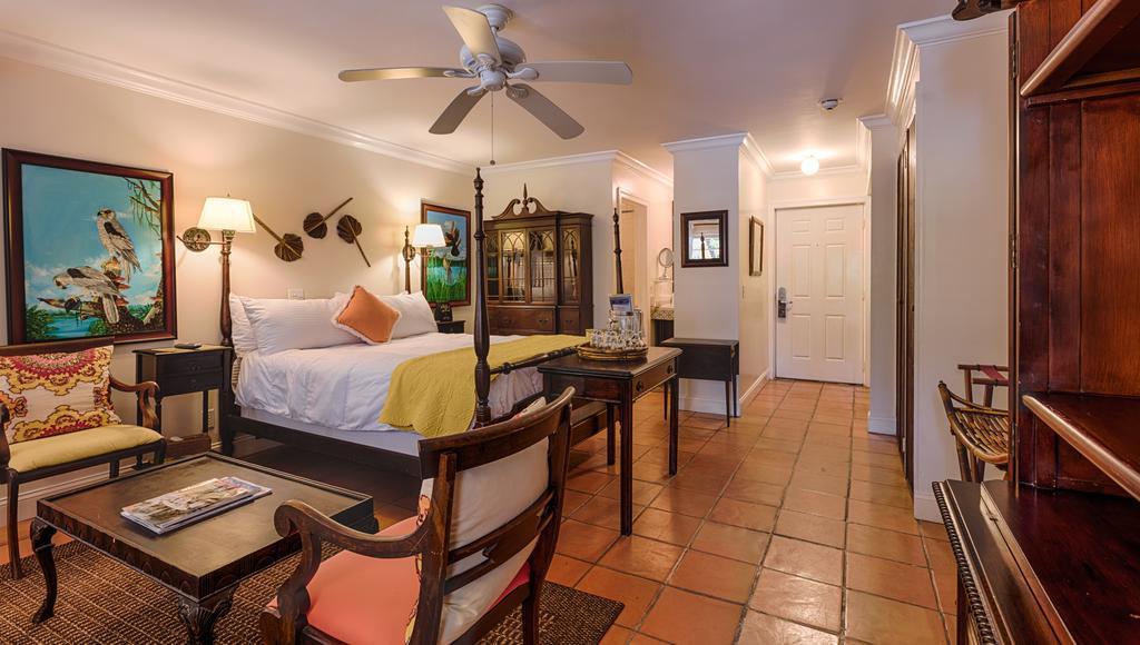 The Caribbean Court Boutique Hotel Vero Beach