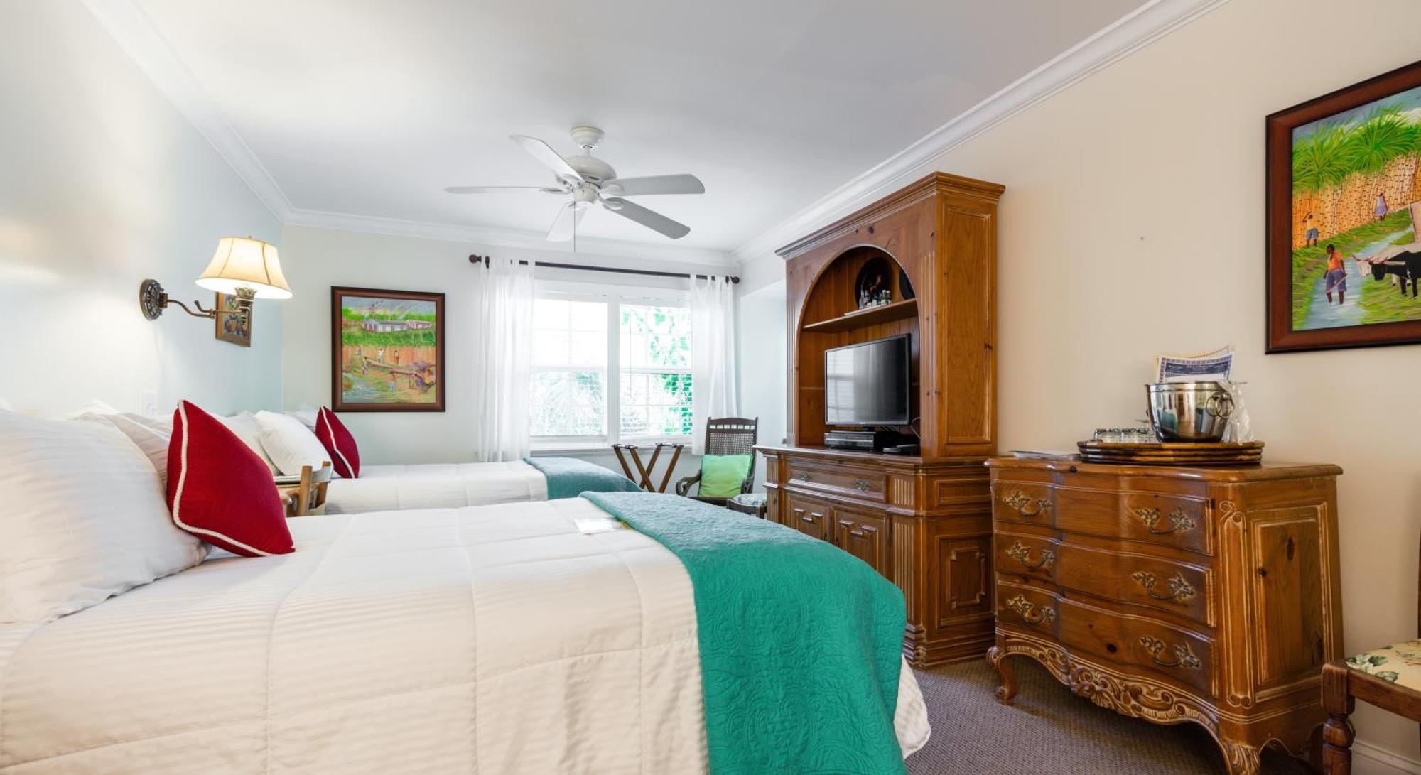The Caribbean Court Boutique 3*