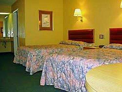 The Gateway Motel Hollywood