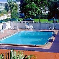 Howard Johnson By Wyndham Motel
