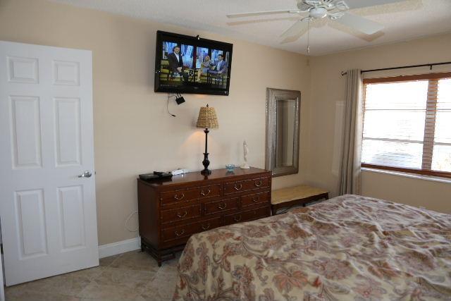 8339 Estero House