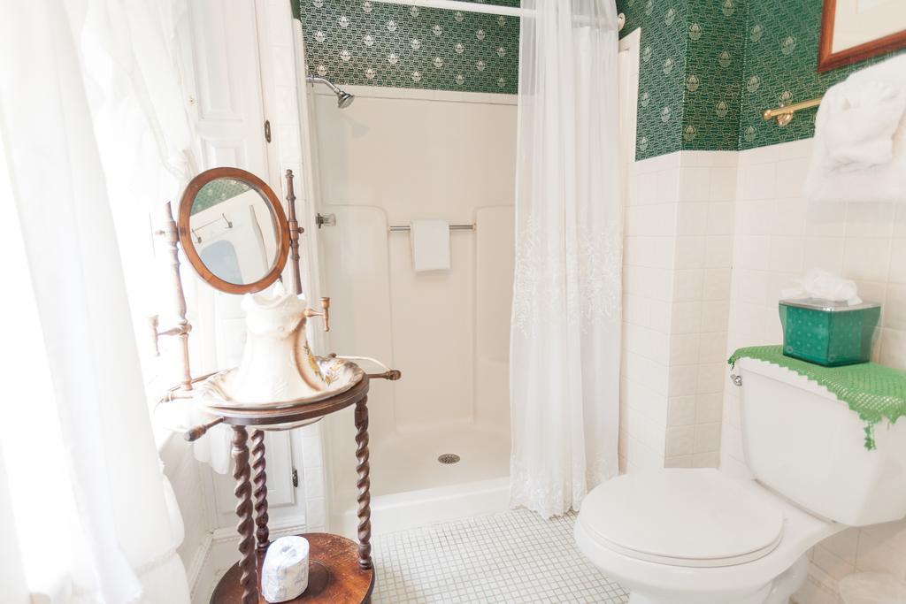 Bed & Breakfast Alexander Homestead 3*