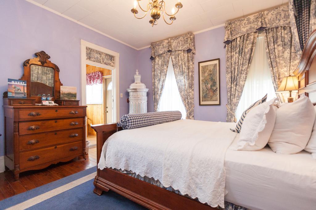 Bed & Breakfast Alexander Homestead 3*