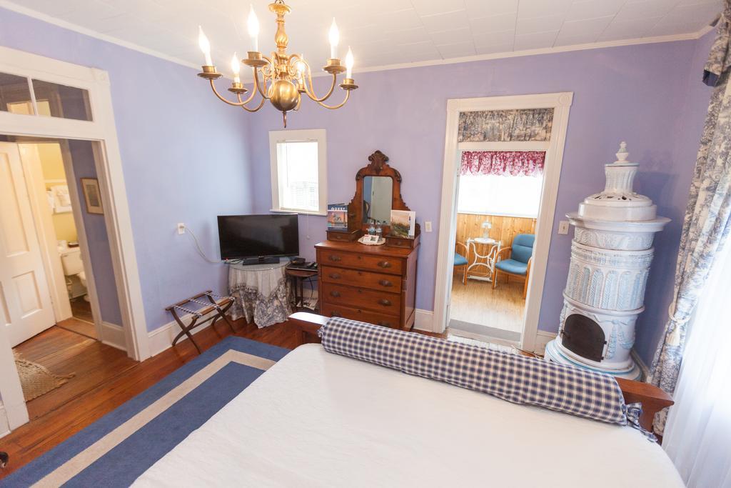 Alexander Homestead 3*
