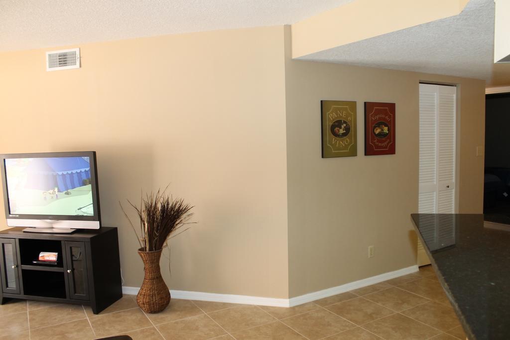 Aparthotel Palms- Unit 102 *