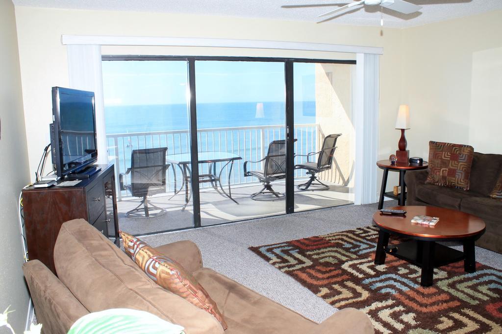 Apartment Pointe 502 *