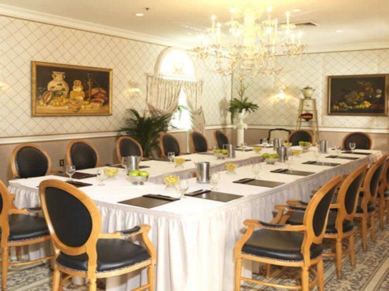 Hotel The Chesterfield Palm 4*
