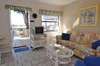Sunset Beach House Hotel