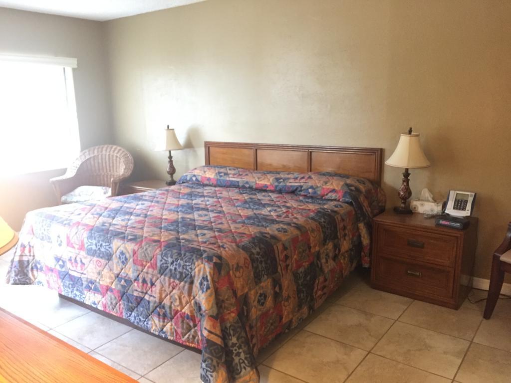 Charlotte Bay Inn