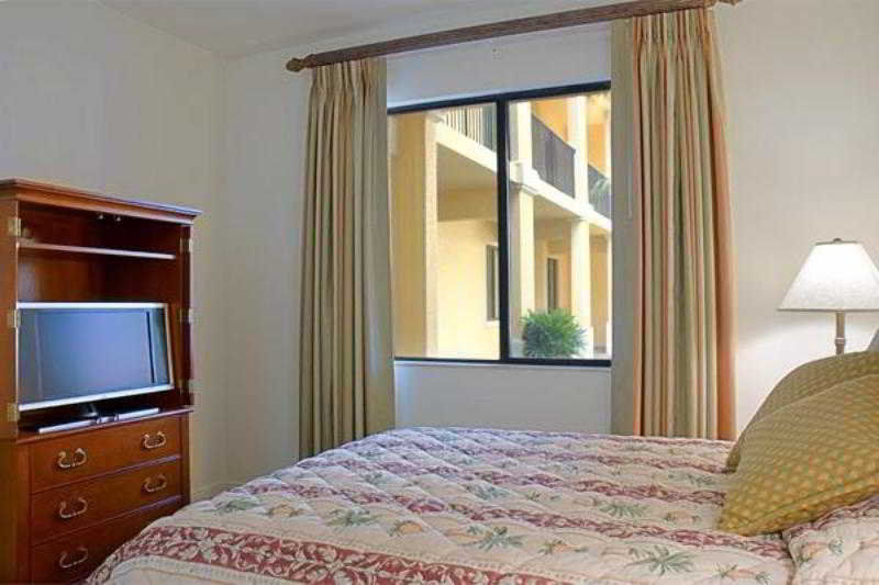Bay & Marina 4* Naples