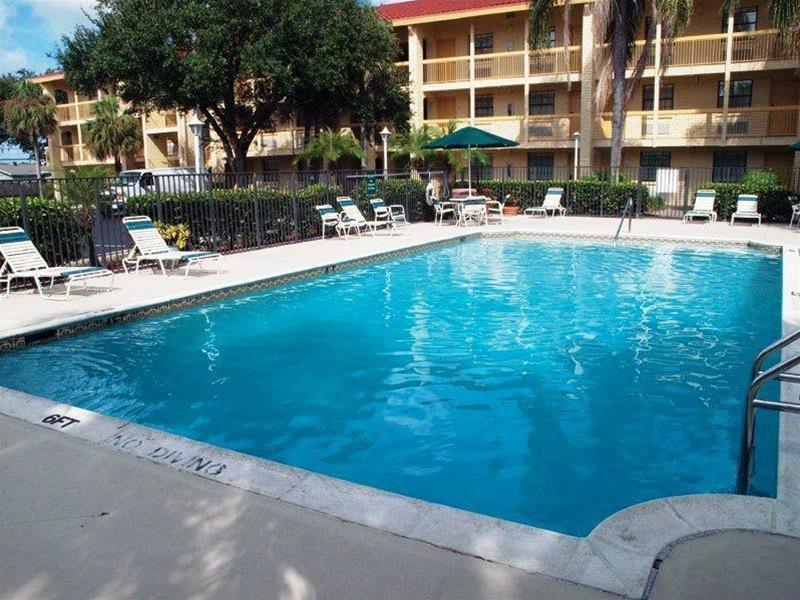 La Quinta East Deerfield - Boca Raton