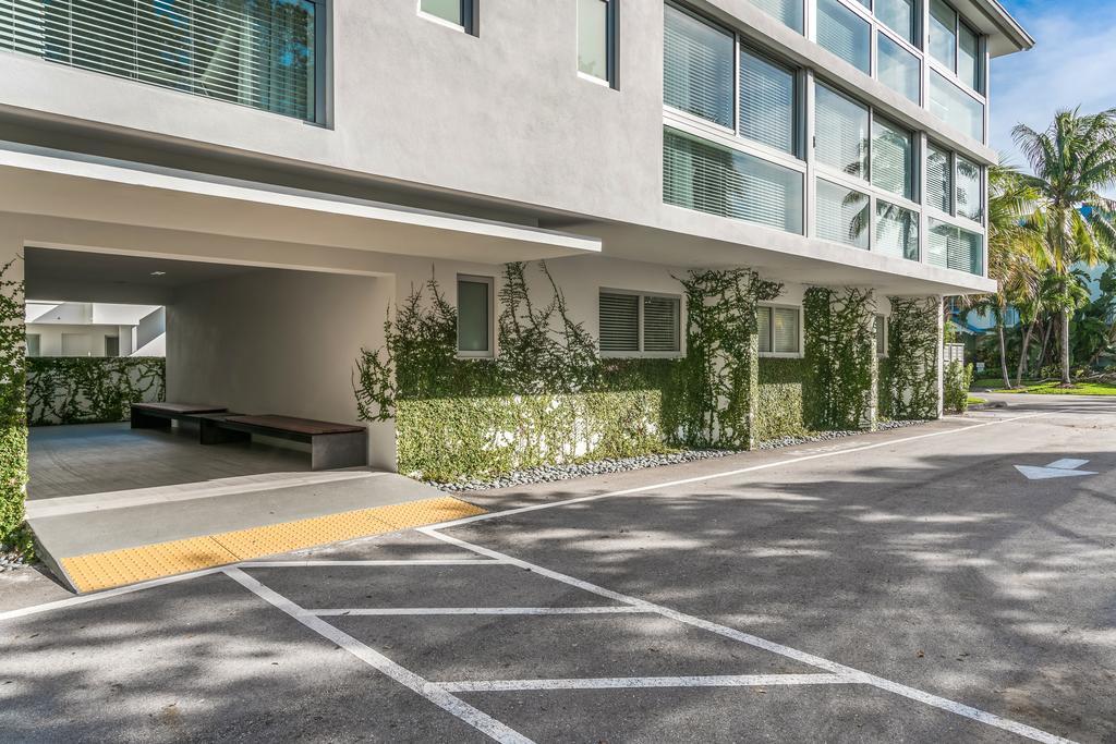 Haus Contemporary Aparthotel 4*