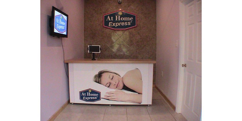 At Express Tangerine Motel DeLand