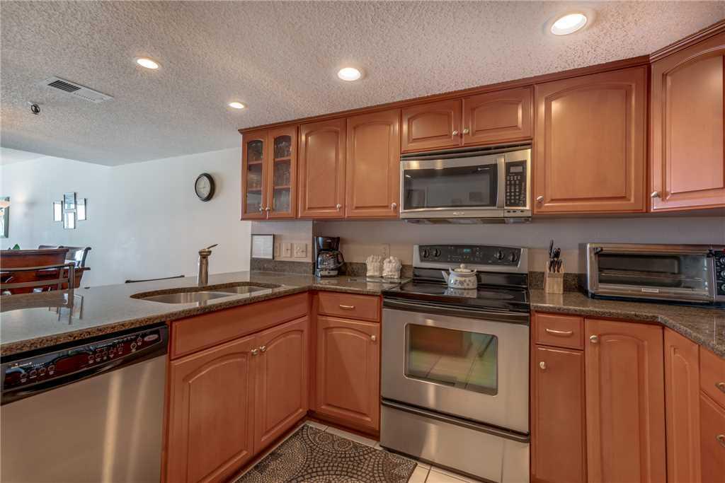 Las Brisas - Three Bedroom Condo - 504 *