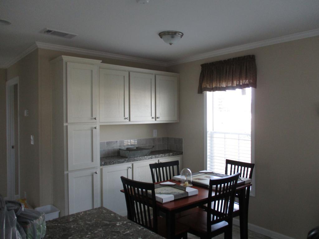 Southern Charm Rv 3*