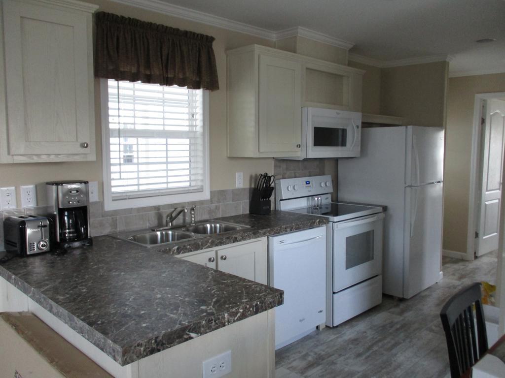Southern Charm Rv Zephyrhills