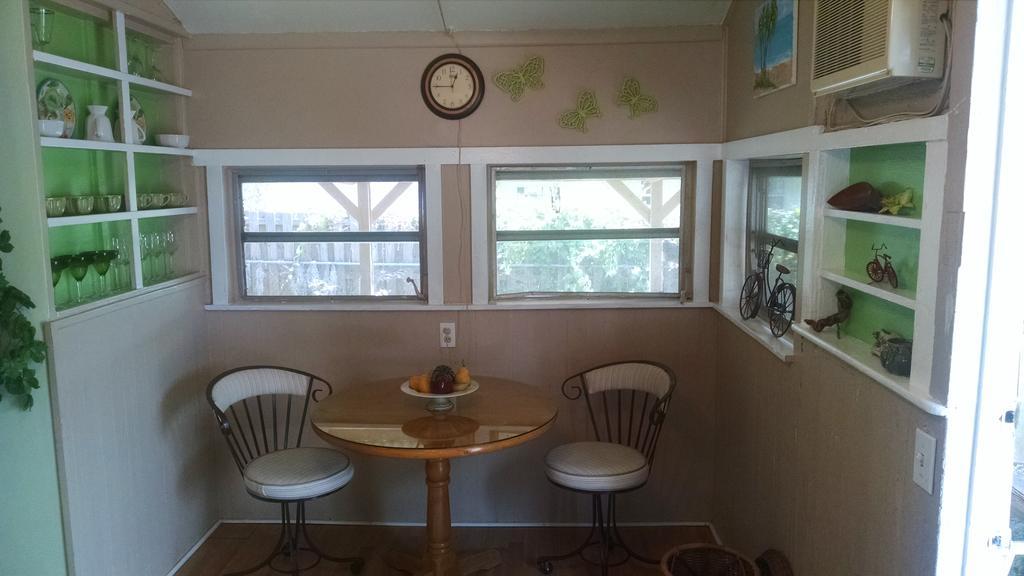 Holiday home 1 Beige Cozy Or 1 White Cozy Efficiency In *