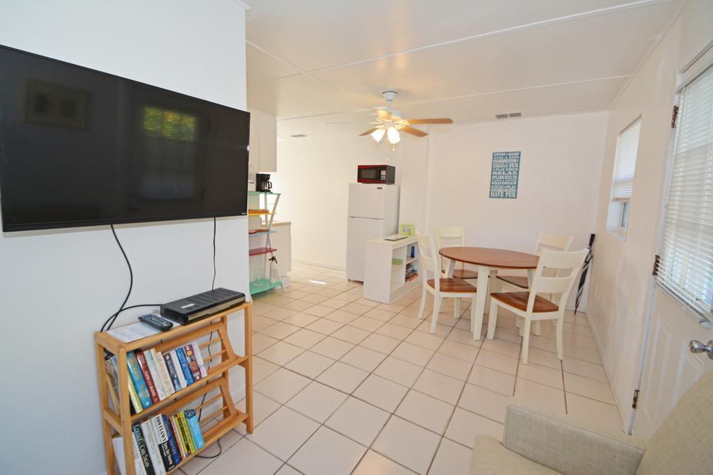 Holiday home Suites