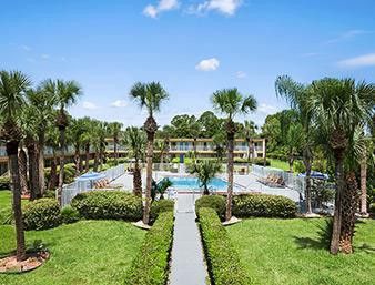 Hotel Days By Wyndham Daytona Speedway