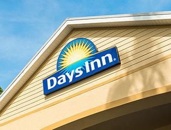 Days By Wyndham Daytona Speedway Hotel Daytona Beach