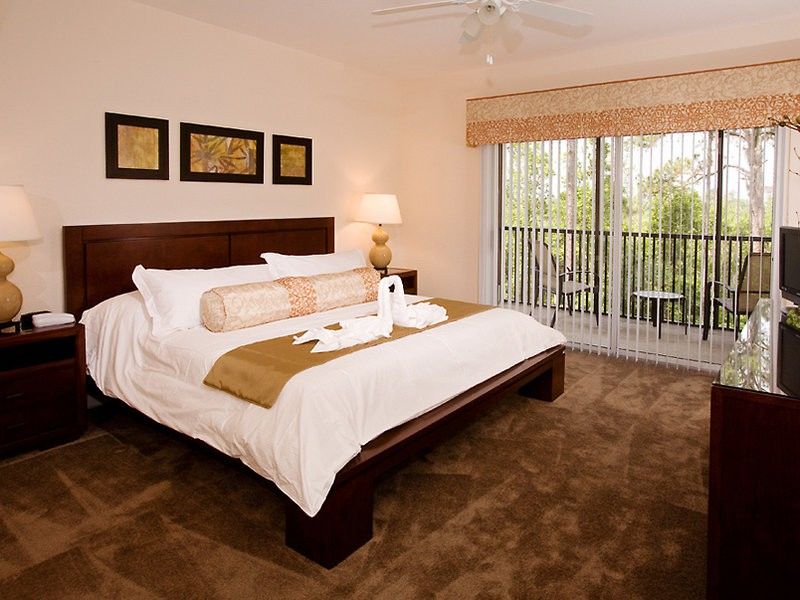 Angela's Palisades - Three Bedroom 406 Apartment