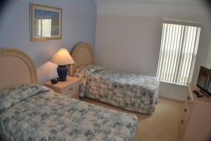 4630 4 Bedroom Private Pool Home, Cumbrian Lakes Hotel Kissimmee