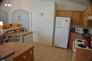 4630 4 Bedroom Private Pool Home, Cumbrian Lakes