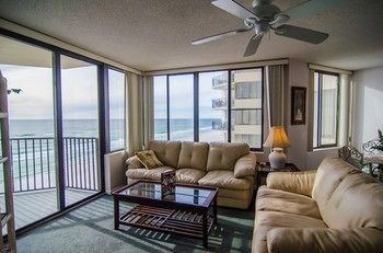 Sunbird By Royal American Beach Getaways Hotel