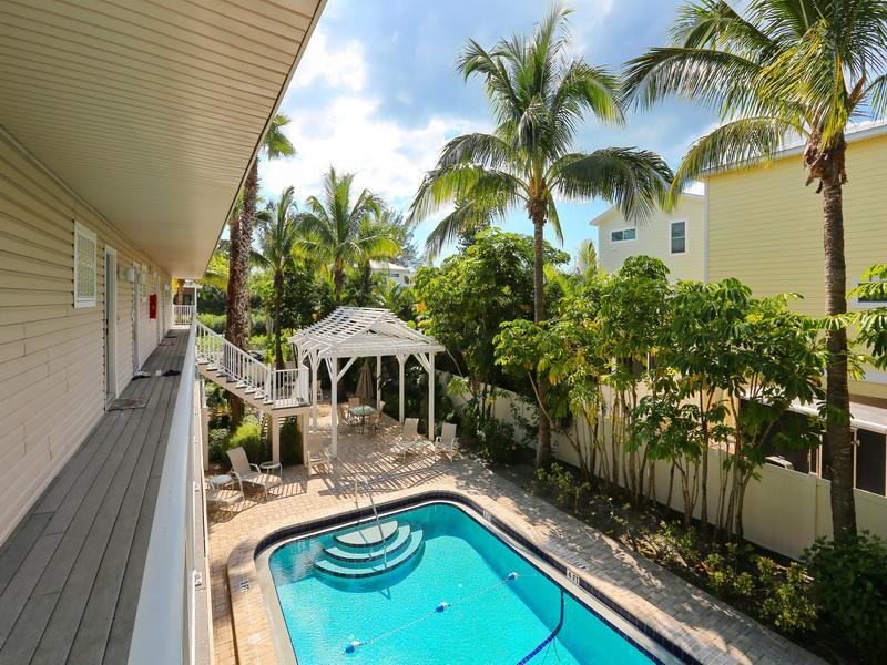 Tropical Terrace Two Bedroom *