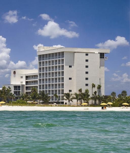 By Marriott St. Petersburg Treasure Island 3*
