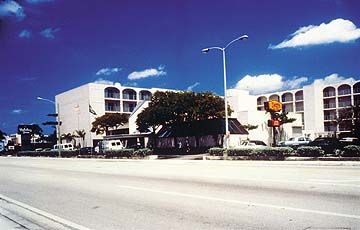 Lauderdale By The Sea & Beach Club