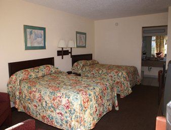 Motel Days By Wyndham St. Petersburg / Tampa Bay Area 3*