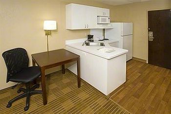 Extended America Select - Tampa - North - Usf - Attractions Hotel 2*