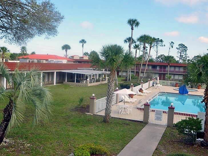 Hotel 6-spring Hill, Fl - 2*