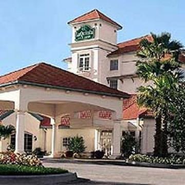 Hotel Baymont By Wyndham Orange Park 2*