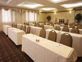 Staybridge South By Ihg 3*
