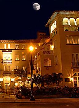 The Bradley Park Palm Beach