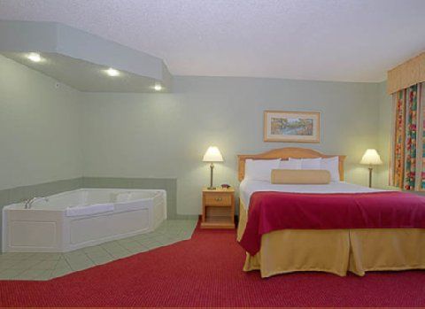Western & Hotel 3*