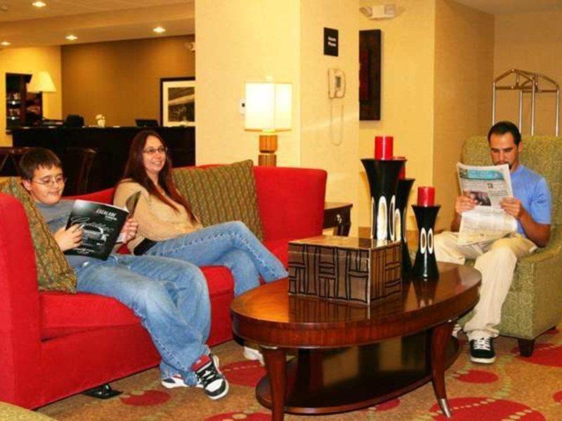 Hotel Hampton & / Myers 3*