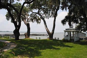 Lakeside On Dora 2*