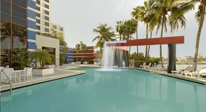 Hotel Pullman Miami Airport