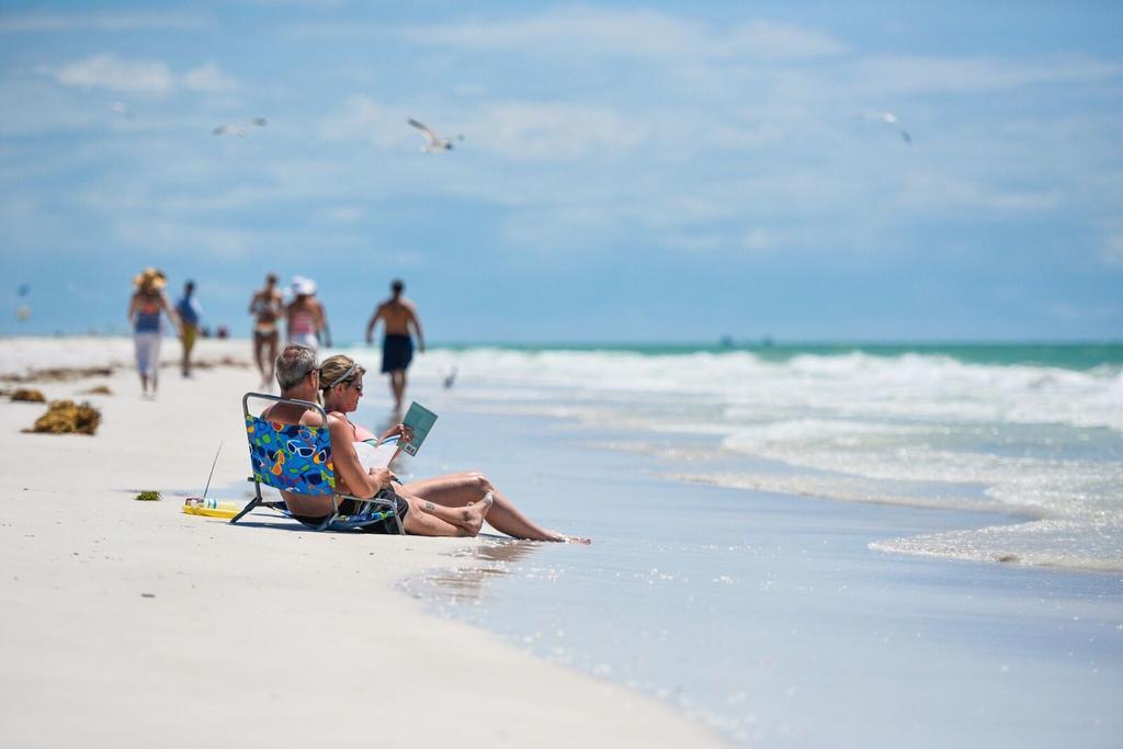 Guest house By Beachside Management Siesta Key