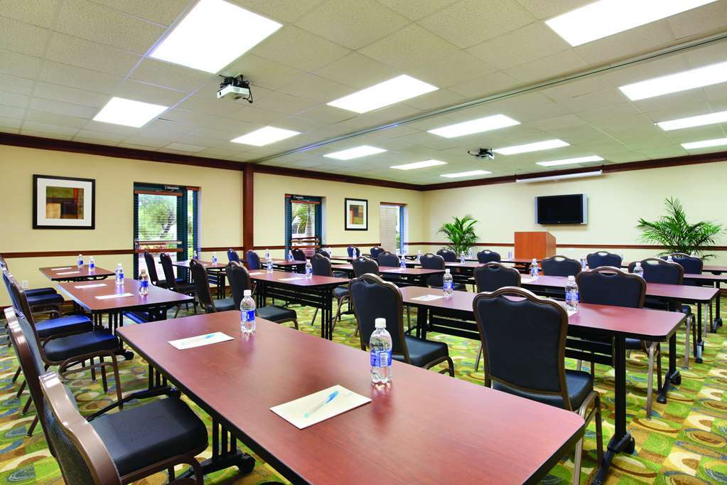 Hyatt House Miami Airport