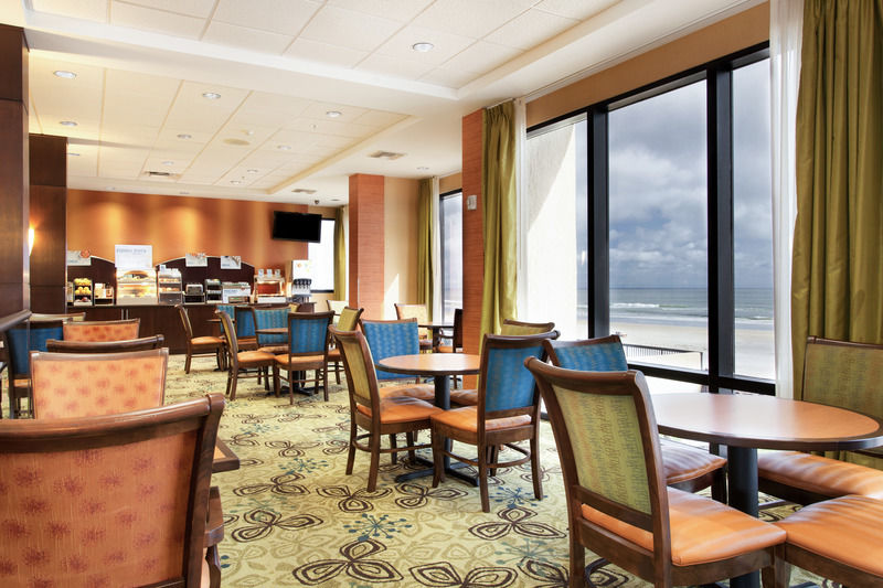 Express & Oceanfront Daytona Shores By Ihg Resort