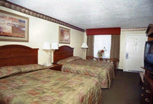 Baymont By Wyndham Hotel Lake City