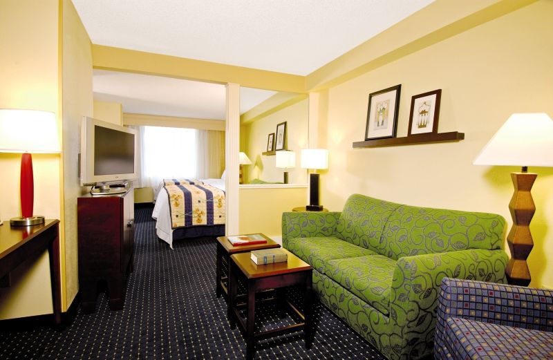Springhill Lauderdale Airport Hotel 3*