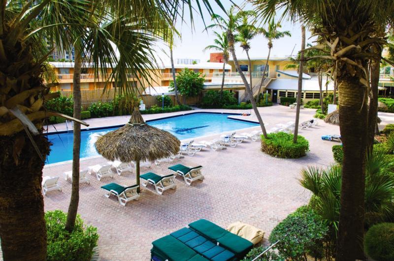 Thunderbird 2* Sunny Isles Beach