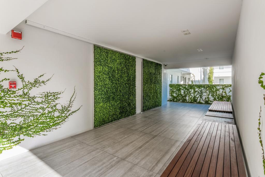Haus Contemporary Aparthotel 4*