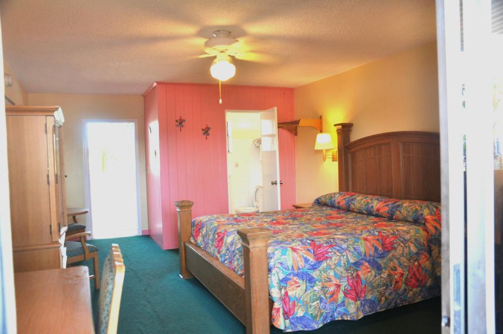 Motel By The Beach - 2*