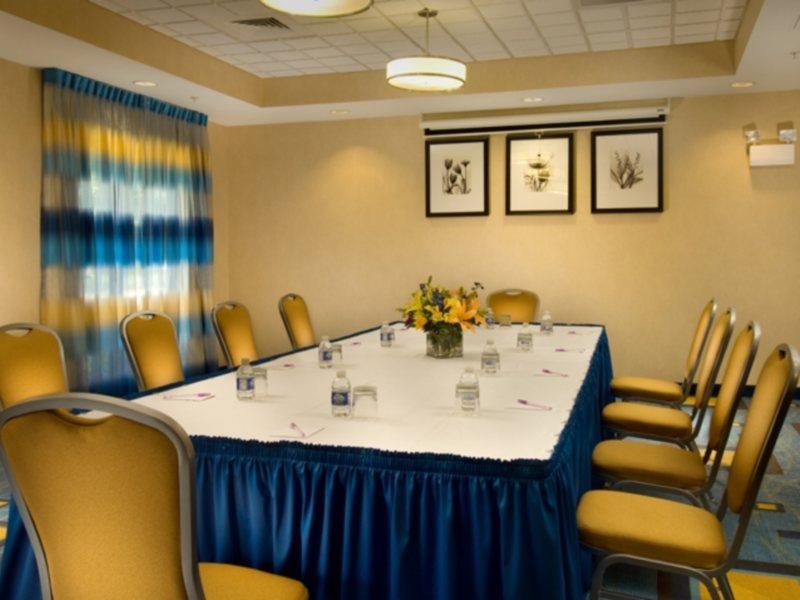 Hotel Springhill By Marriott North I-95 Area 3*